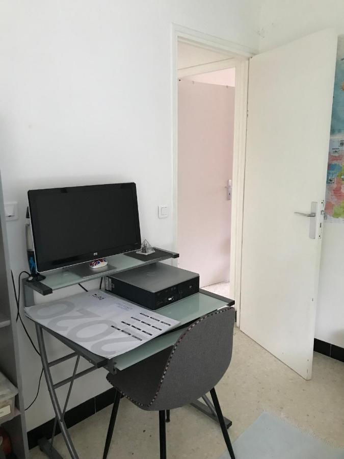 Chambre Cosy, Calme, Dans Maison Privee A 1,5 Km Village 索斯佩勒 外观 照片